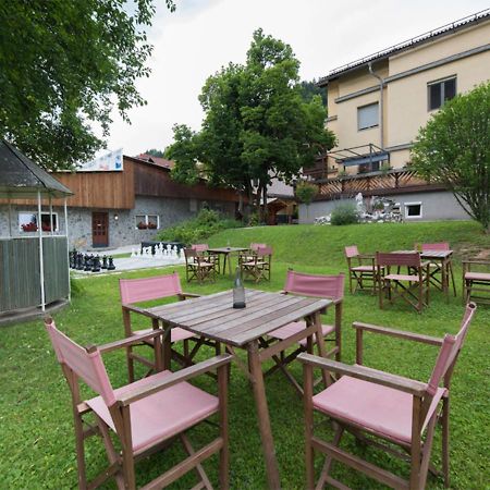 Klub Zlata Ribica Otel Jesenice Dış mekan fotoğraf