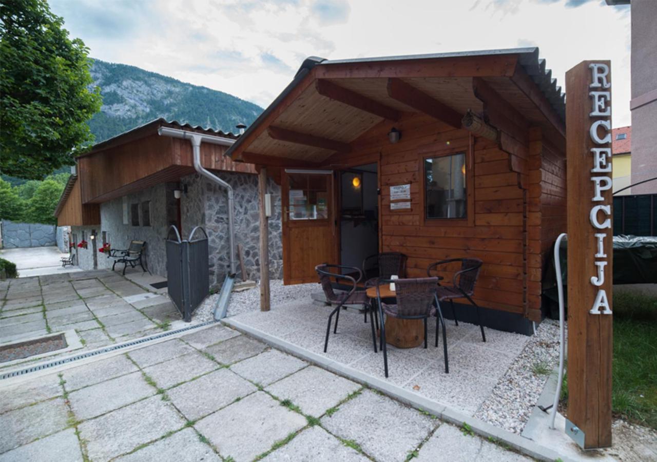 Klub Zlata Ribica Otel Jesenice Dış mekan fotoğraf